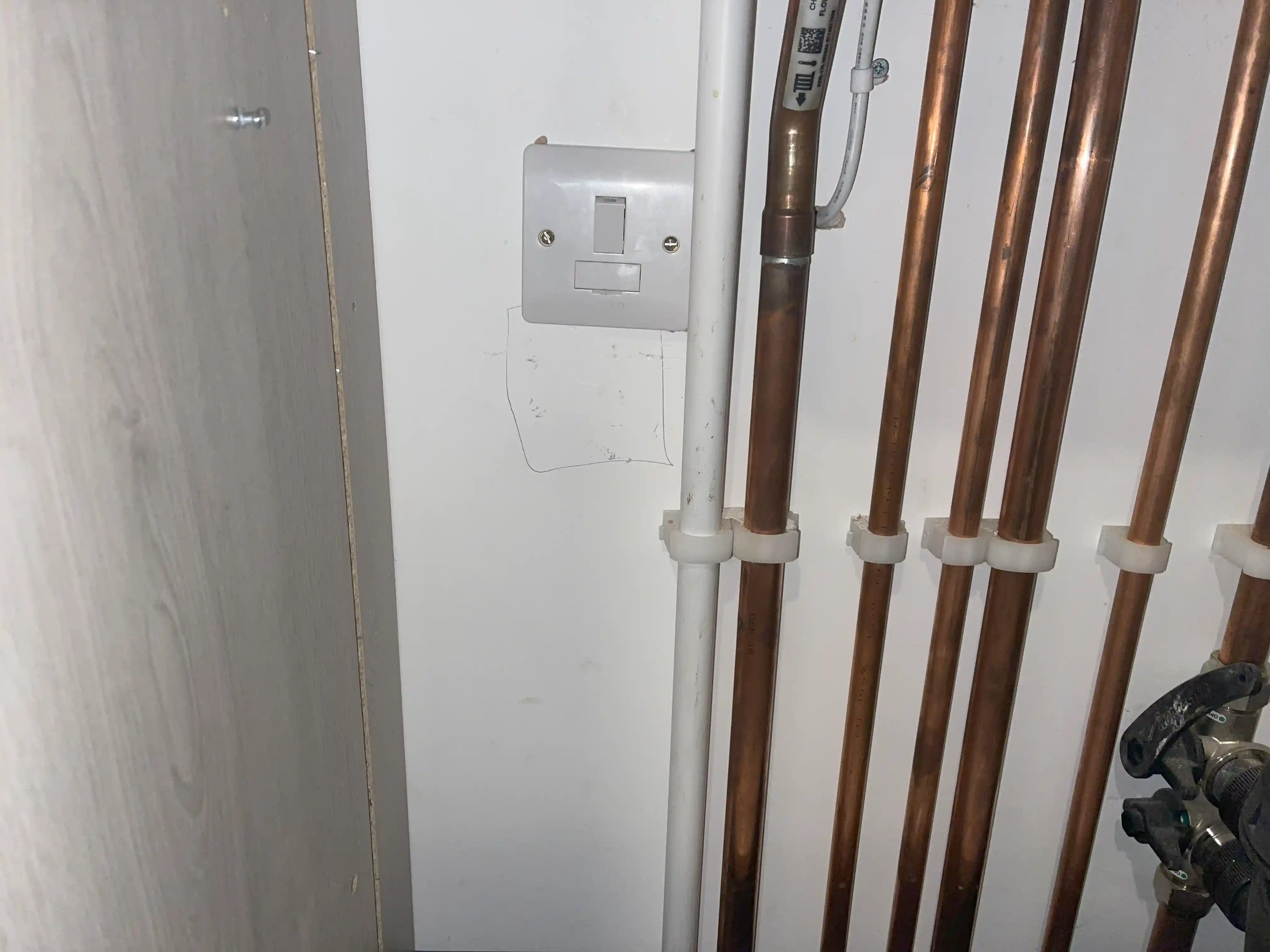 24 Hours Emergency Electrician near Putney
